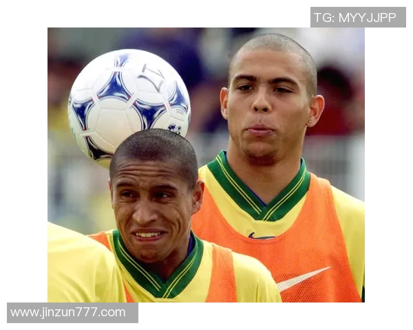 世界足坛最胖球星前十名 体重与实力并存的传奇球员盘点