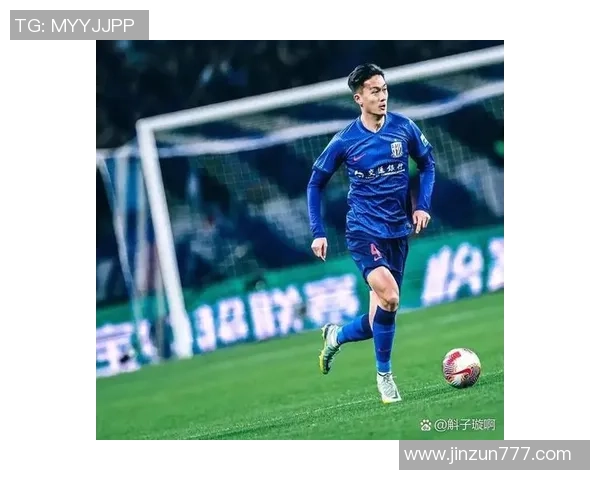 中国足球国服中后卫球星有哪些代表性人物及其成就分析 中国足球国服中后卫球星有哪些代表性人物及其成就分析