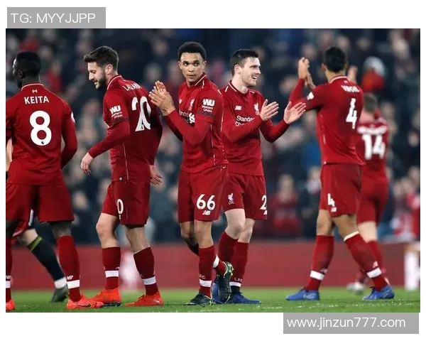 低视角足球：探索球星独特视野下的竞技魅力与战术博弈