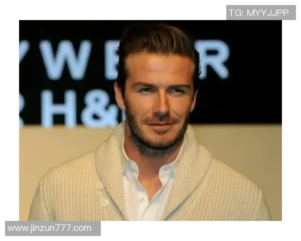 全球最美足球球星妻子盘点：他们的爱情故事与时尚风采全揭秘