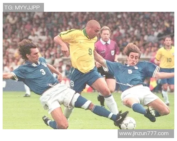 谁是那些不为人知的足球明星他们背后的故事值得关注